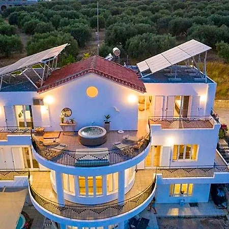 White House Chersonisos With Private Swimming Pool فندق خيرسونِسوس