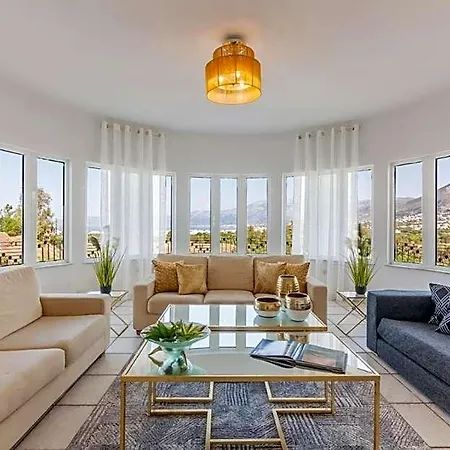 White House Chersonisos With Private Swimming Pool خيرسونِسوس