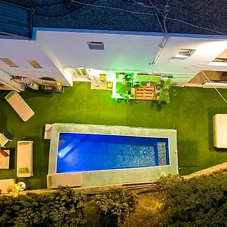 White House Chersonisos With Private Swimming Pool فندق خيرسونِسوس